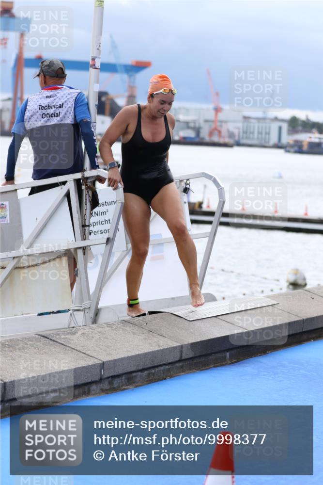 16.08.2026 - KN Förde Triathlon 2026 Antke Förster http://msf.ph/oto/9998377 16.08.2026 12:55:29 Schwimmen 747, 726, 738, 739 meine-sportfotos.de