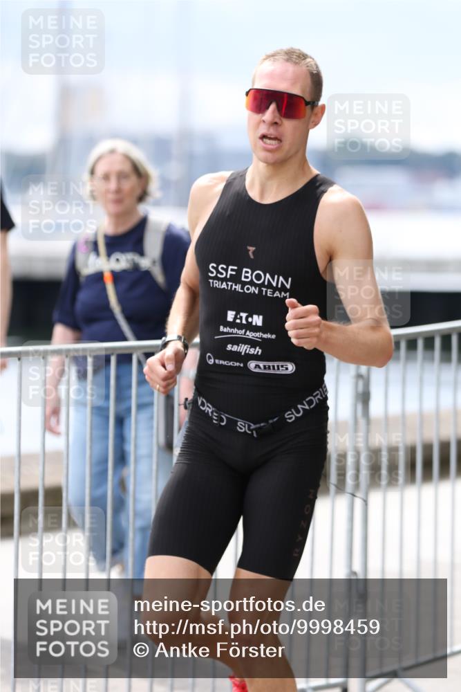 16.08.2026 - KN Förde Triathlon 2026 Antke Förster http://msf.ph/oto/9998459 16.08.2026 13:16:40 Laufen  meine-sportfotos.de