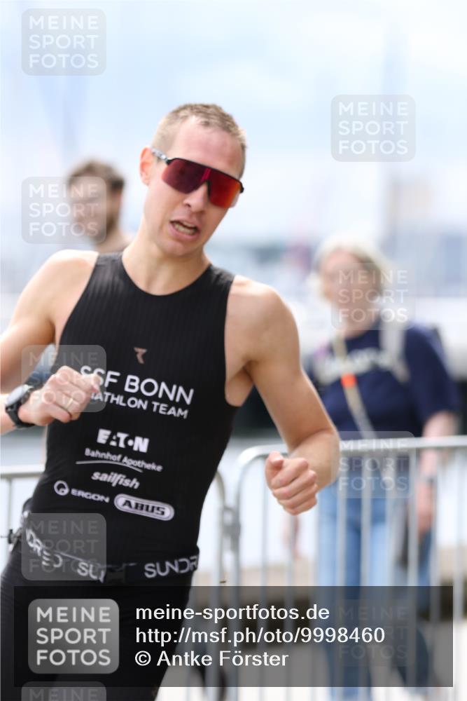 16.08.2026 - KN Förde Triathlon 2026 Antke Förster http://msf.ph/oto/9998460 16.08.2026 13:16:41 Laufen  meine-sportfotos.de
