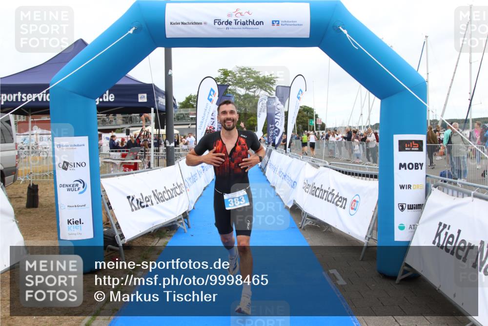 16.08.2026 - KN Förde Triathlon 2026 Markus Tischler http://msf.ph/oto/9998465 16.08.2026 12:07:04 Ziel 354, 383, 354, 383 meine-sportfotos.de