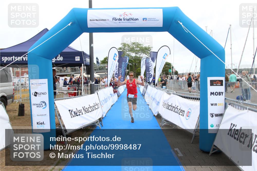 16.08.2026 - KN Förde Triathlon 2026 Markus Tischler http://msf.ph/oto/9998487 16.08.2026 12:07:06 Ziel 354, 383, 354, 383 meine-sportfotos.de
