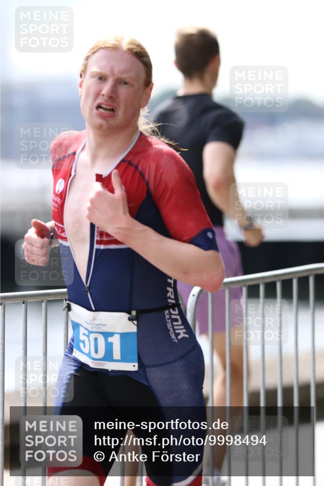 16.08.2026 - KN Förde Triathlon 2026 Antke Förster http://msf.ph/oto/9998494 16.08.2026 13:23:03 Laufen  meine-sportfotos.de