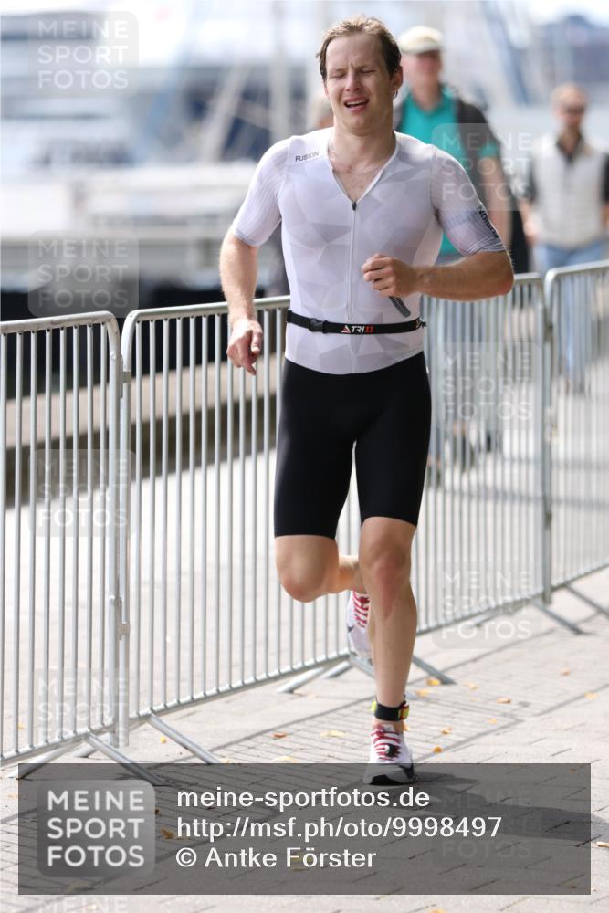 16.08.2026 - KN Förde Triathlon 2026 Antke Förster http://msf.ph/oto/9998497 16.08.2026 13:23:09 Laufen  meine-sportfotos.de
