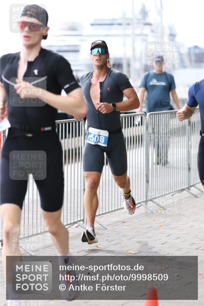 16.08.2026 - KN Förde Triathlon 2026 Antke Förster http://msf.ph/oto/9998509 16.08.2026 13:24:46 Laufen  meine-sportfotos.de