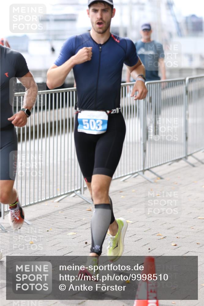 16.08.2026 - KN Förde Triathlon 2026 Antke Förster http://msf.ph/oto/9998510 16.08.2026 13:24:47 Laufen  meine-sportfotos.de