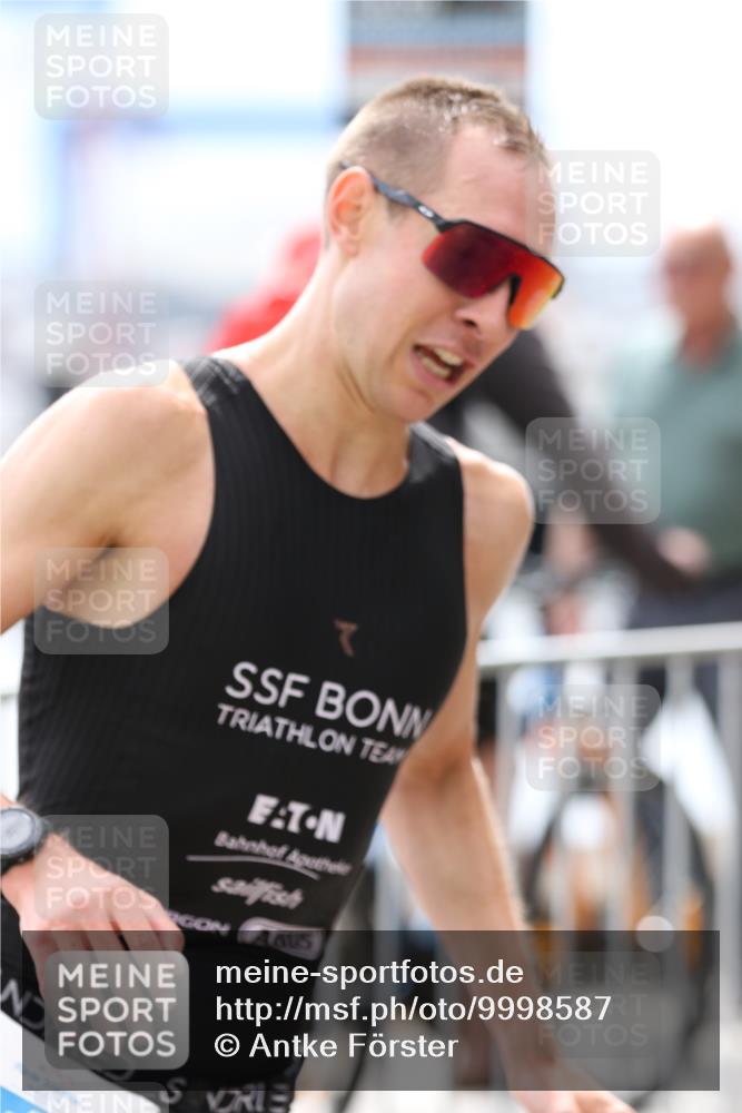 16.08.2026 - KN Förde Triathlon 2026 Antke Förster http://msf.ph/oto/9998587 16.08.2026 13:27:51 Laufen  meine-sportfotos.de