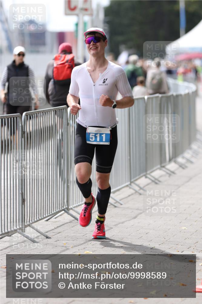 16.08.2026 - KN Förde Triathlon 2026 Antke Förster http://msf.ph/oto/9998589 16.08.2026 13:27:59 Laufen  meine-sportfotos.de
