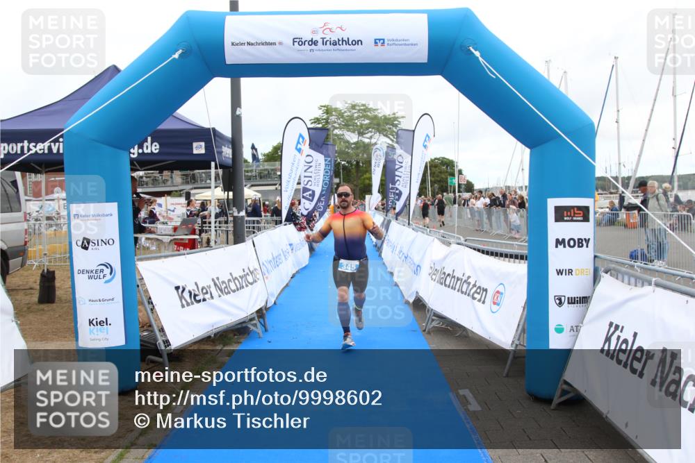 16.08.2026 - KN Förde Triathlon 2026 Markus Tischler http://msf.ph/oto/9998602 16.08.2026 12:08:01 Ziel 345, 345 meine-sportfotos.de
