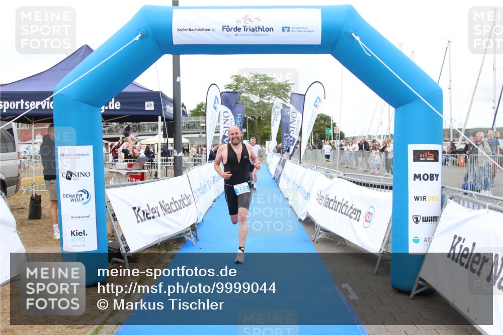 16.08.2026 - KN Förde Triathlon 2026 Markus Tischler http://msf.ph/oto/9999044 16.08.2026 12:11:52 Ziel 353, 382, 353, 382 meine-sportfotos.de