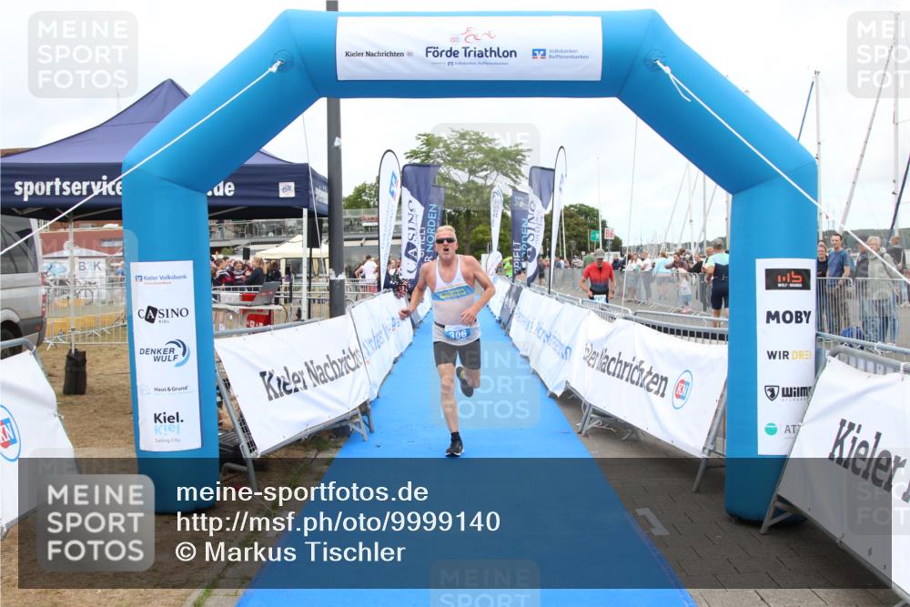 16.08.2026 - KN Förde Triathlon 2026 Markus Tischler http://msf.ph/oto/9999140 16.08.2026 12:12:42 Ziel 306, 306 meine-sportfotos.de