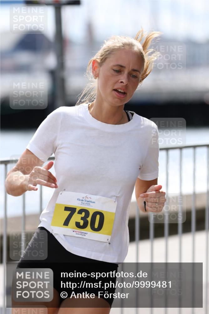 16.08.2026 - KN Förde Triathlon 2026 Antke Förster http://msf.ph/oto/9999481 16.08.2026 13:47:39 Laufen  meine-sportfotos.de