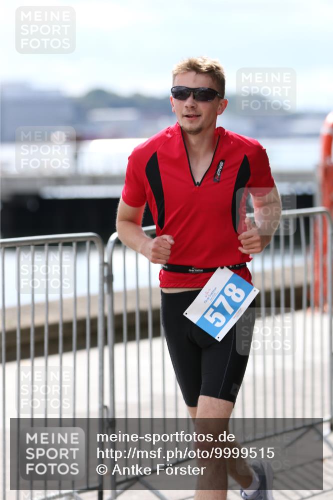 16.08.2026 - KN Förde Triathlon 2026 Antke Förster http://msf.ph/oto/9999515 16.08.2026 13:48:27 Laufen  meine-sportfotos.de