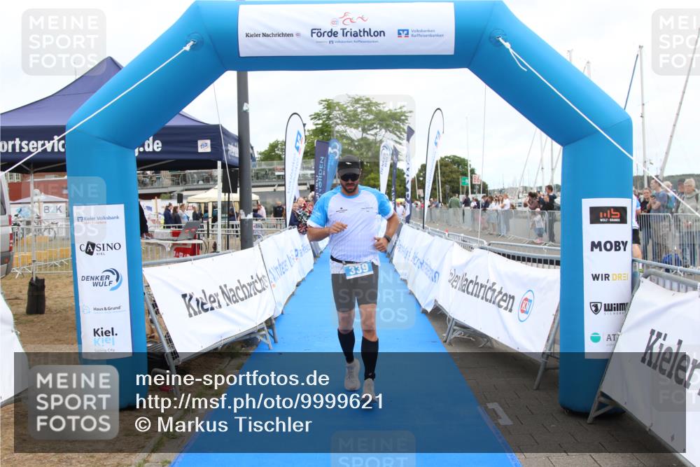 16.08.2026 - KN Förde Triathlon 2026 Markus Tischler http://msf.ph/oto/9999621 16.08.2026 12:14:22 Ziel 339, 379, 339, 379 meine-sportfotos.de