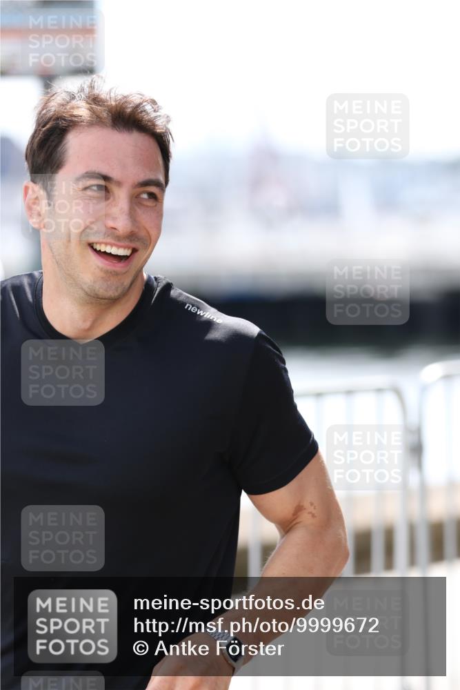 16.08.2026 - KN Förde Triathlon 2026 Antke Förster http://msf.ph/oto/9999672 16.08.2026 13:51:22 Laufen  meine-sportfotos.de