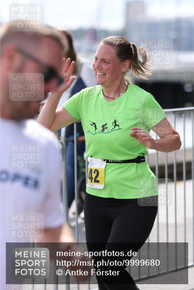 16.08.2026 - KN Förde Triathlon 2026 Antke Förster http://msf.ph/oto/9999680 16.08.2026 13:51:32 Laufen  meine-sportfotos.de