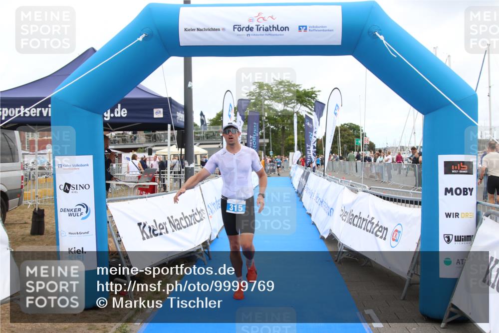 16.08.2026 - KN Förde Triathlon 2026 Markus Tischler http://msf.ph/oto/9999769 16.08.2026 12:15:03 Ziel 315, 411, 315, 411 meine-sportfotos.de