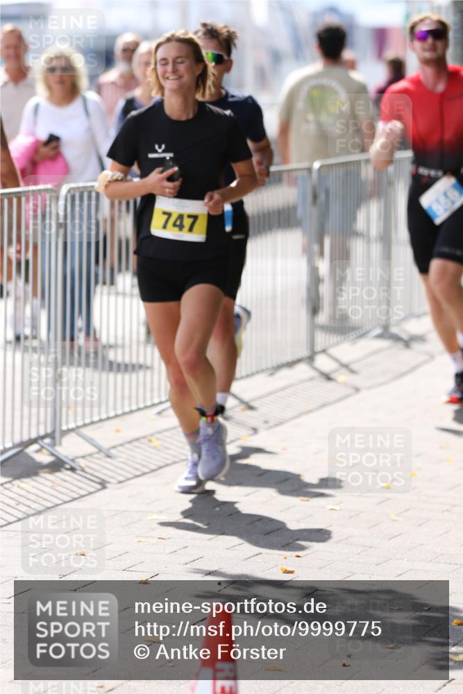 16.08.2026 - KN Förde Triathlon 2026 Antke Förster http://msf.ph/oto/9999775 16.08.2026 13:53:27 Laufen  meine-sportfotos.de