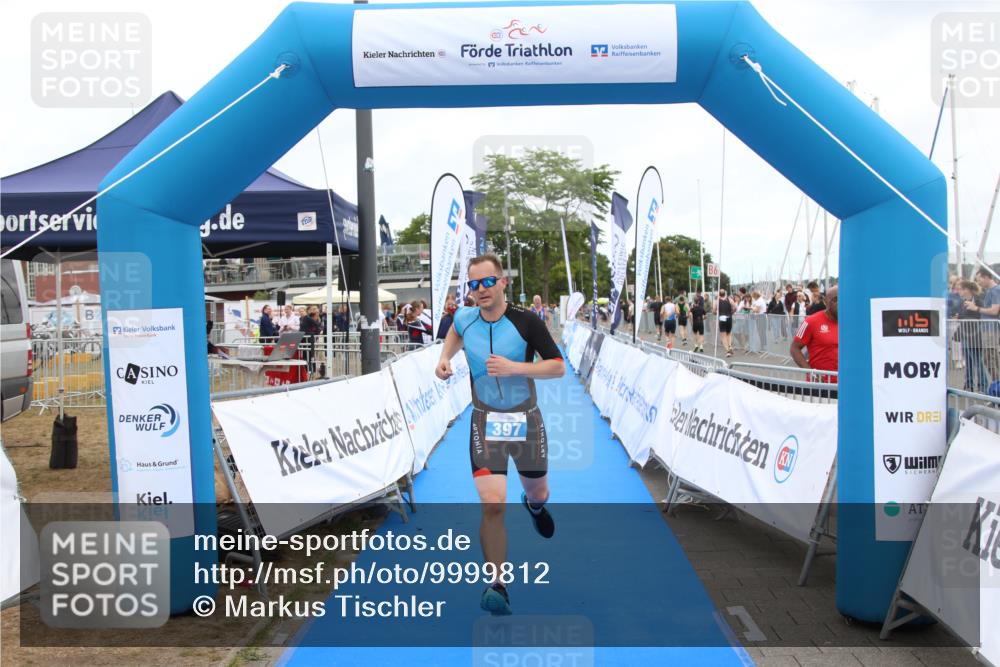 16.08.2026 - KN Förde Triathlon 2026 Markus Tischler http://msf.ph/oto/9999812 16.08.2026 12:15:15 Ziel 327, 397, 327, 397 meine-sportfotos.de