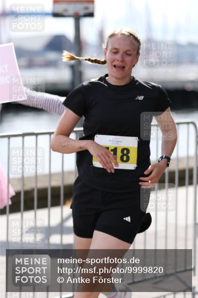 16.08.2026 - KN Förde Triathlon 2026 Antke Förster http://msf.ph/oto/9999820 16.08.2026 13:54:06 Laufen  meine-sportfotos.de