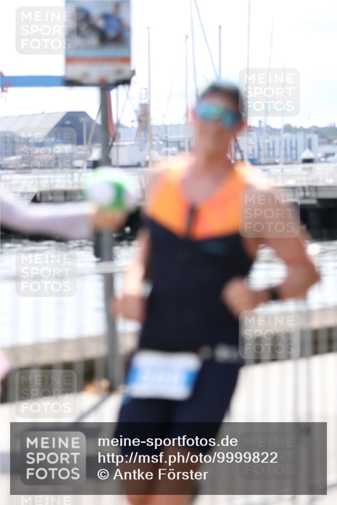 16.08.2026 - KN Förde Triathlon 2026 Antke Förster http://msf.ph/oto/9999822 16.08.2026 13:54:07 Laufen  meine-sportfotos.de