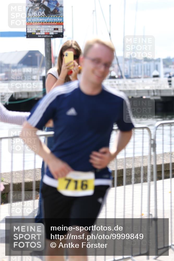 16.08.2026 - KN Förde Triathlon 2026 Antke Förster http://msf.ph/oto/9999849 16.08.2026 13:55:09 Laufen  meine-sportfotos.de