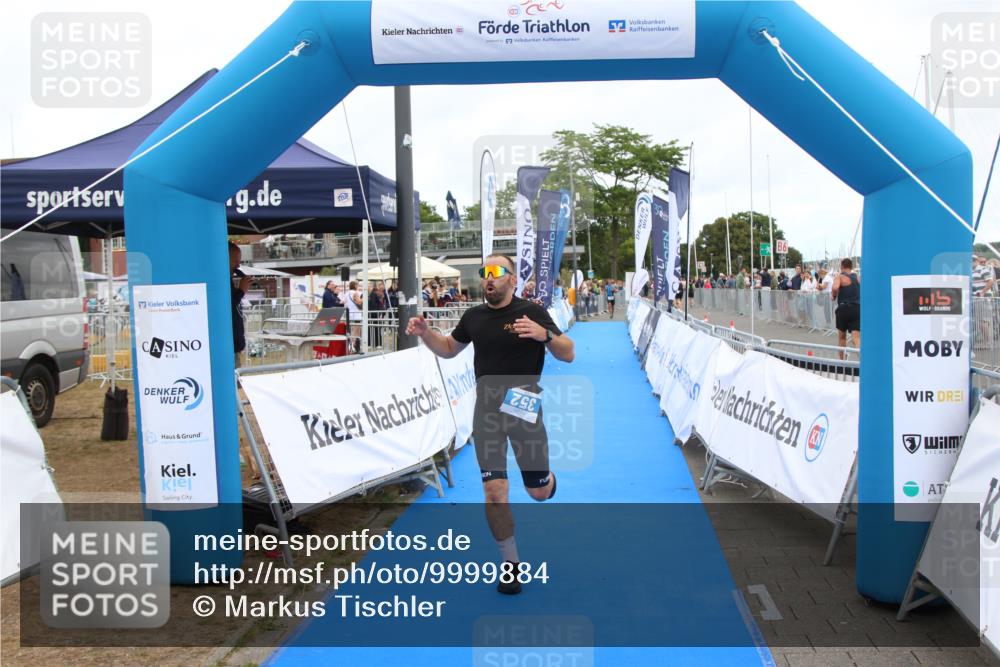 16.08.2026 - KN Förde Triathlon 2026 Markus Tischler http://msf.ph/oto/9999884 16.08.2026 12:15:26 Ziel 327, 352, 327, 352 meine-sportfotos.de