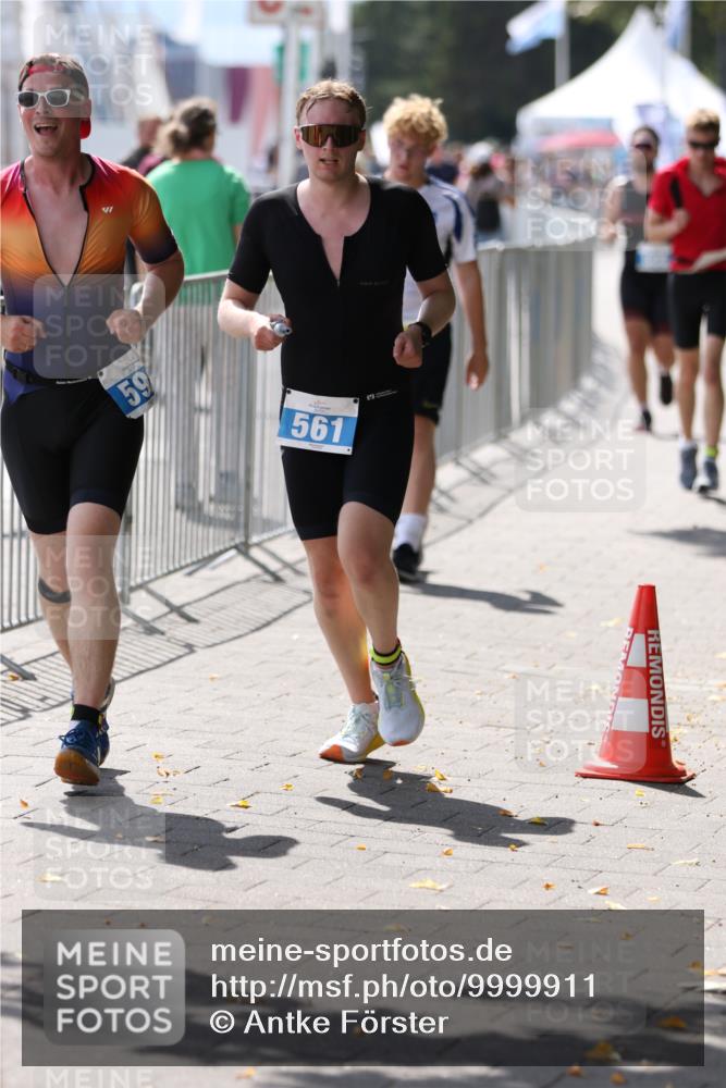 16.08.2026 - KN Förde Triathlon 2026 Antke Förster http://msf.ph/oto/9999911 16.08.2026 13:56:48 Laufen  meine-sportfotos.de