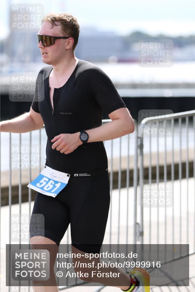 16.08.2026 - KN Förde Triathlon 2026 Antke Förster http://msf.ph/oto/9999916 16.08.2026 13:56:51 Laufen  meine-sportfotos.de