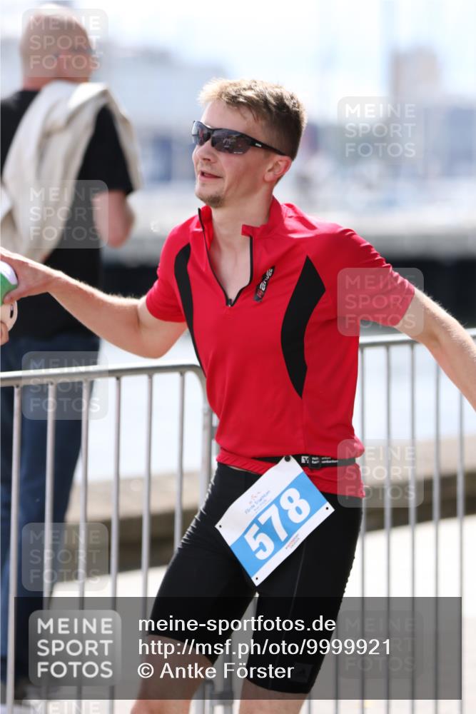 16.08.2026 - KN Förde Triathlon 2026 Antke Förster http://msf.ph/oto/9999921 16.08.2026 13:56:55 Laufen  meine-sportfotos.de