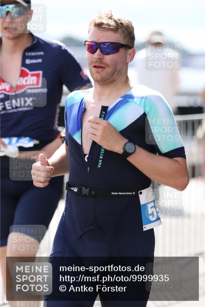 16.08.2026 - KN Förde Triathlon 2026 Antke Förster http://msf.ph/oto/9999935 16.08.2026 13:57:18 Laufen  meine-sportfotos.de