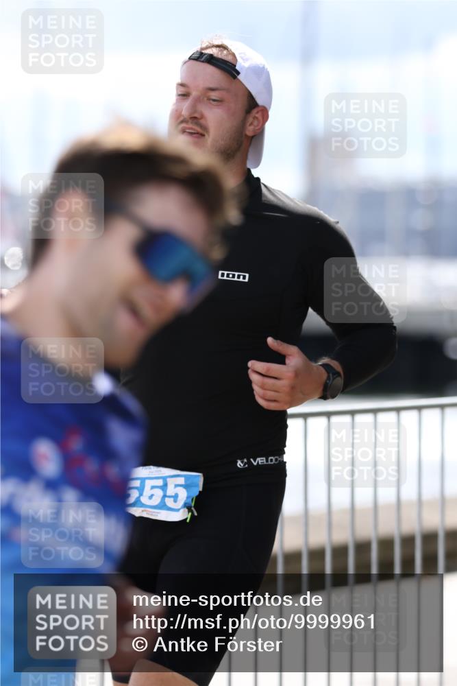 16.08.2026 - KN Förde Triathlon 2026 Antke Förster http://msf.ph/oto/9999961 16.08.2026 13:57:46 Laufen  meine-sportfotos.de