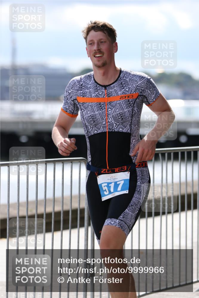 16.08.2026 - KN Förde Triathlon 2026 Antke Förster http://msf.ph/oto/9999966 16.08.2026 13:58:14 Laufen  meine-sportfotos.de