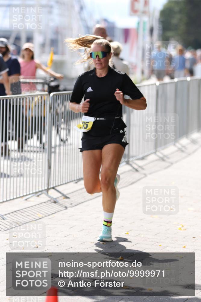 16.08.2026 - KN Förde Triathlon 2026 Antke Förster http://msf.ph/oto/9999971 16.08.2026 13:58:28 Laufen  meine-sportfotos.de