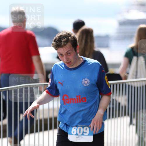 16.08.2026 - KN Förde Triathlon 2026 Antke Förster http://msf.ph/oto/10000011 16.08.2026 13:59:28 Laufen  meine-sportfotos.de