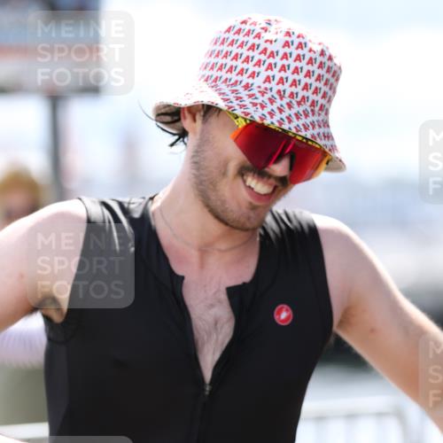 16.08.2026 - KN Förde Triathlon 2026 Antke Förster http://msf.ph/oto/10000028 16.08.2026 13:59:45 Laufen  meine-sportfotos.de