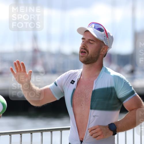 16.08.2026 - KN Förde Triathlon 2026 Antke Förster http://msf.ph/oto/10000031 16.08.2026 13:59:50 Laufen  meine-sportfotos.de