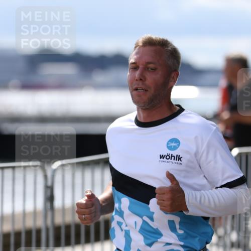 16.08.2026 - KN Förde Triathlon 2026 Antke Förster http://msf.ph/oto/10000082 16.08.2026 14:01:03 Laufen  meine-sportfotos.de