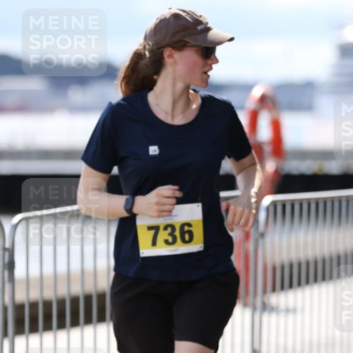 16.08.2026 - KN Förde Triathlon 2026 Antke Förster http://msf.ph/oto/10000093 16.08.2026 14:01:19 Laufen  meine-sportfotos.de