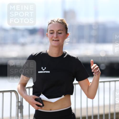 16.08.2026 - KN Förde Triathlon 2026 Antke Förster http://msf.ph/oto/10000101 16.08.2026 14:01:25 Laufen  meine-sportfotos.de