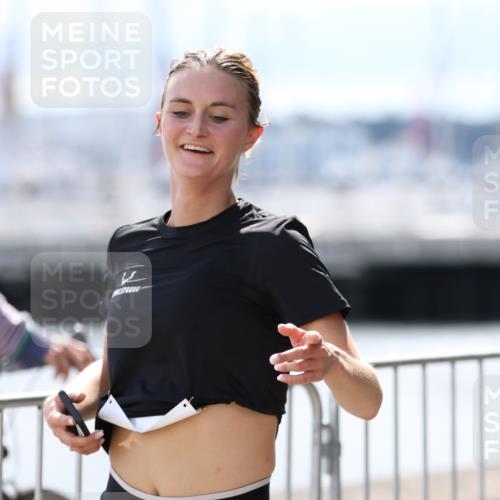 16.08.2026 - KN Förde Triathlon 2026 Antke Förster http://msf.ph/oto/10000102 16.08.2026 14:01:25 Laufen  meine-sportfotos.de