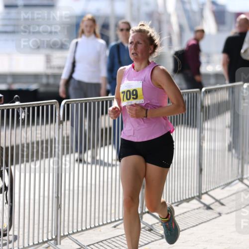 16.08.2026 - KN Förde Triathlon 2026 Antke Förster http://msf.ph/oto/10000109 16.08.2026 14:01:31 Laufen  meine-sportfotos.de