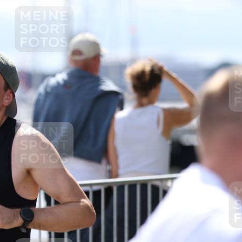 16.08.2026 - KN Förde Triathlon 2026 Antke Förster http://msf.ph/oto/10000130 16.08.2026 14:01:47 Laufen  meine-sportfotos.de