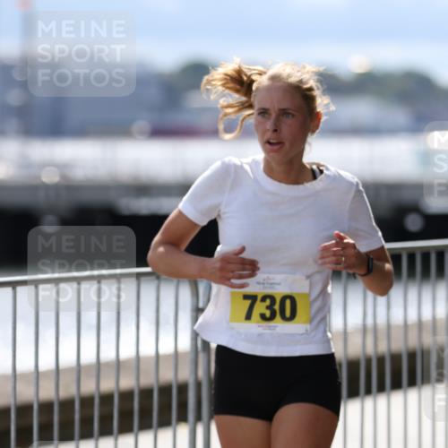 16.08.2026 - KN Förde Triathlon 2026 Antke Förster http://msf.ph/oto/10000150 16.08.2026 14:02:23 Laufen  meine-sportfotos.de
