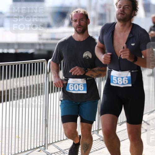 16.08.2026 - KN Förde Triathlon 2026 Antke Förster http://msf.ph/oto/10000183 16.08.2026 14:03:17 Laufen  meine-sportfotos.de