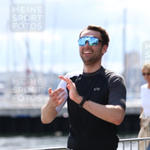 16.08.2026 - KN Förde Triathlon 2026 Antke Förster http://msf.ph/oto/10000213 16.08.2026 14:04:17 Laufen  meine-sportfotos.de