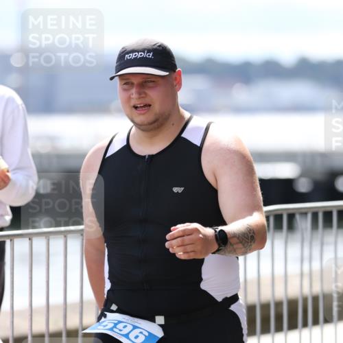16.08.2026 - KN Förde Triathlon 2026 Antke Förster http://msf.ph/oto/10000244 16.08.2026 14:05:43 Laufen  meine-sportfotos.de