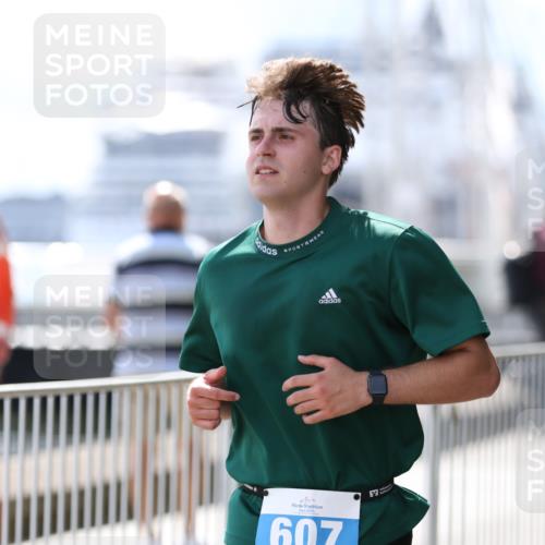 16.08.2026 - KN Förde Triathlon 2026 Antke Förster http://msf.ph/oto/10000255 16.08.2026 14:05:51 Laufen  meine-sportfotos.de