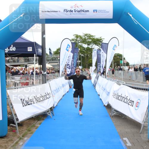 16.08.2026 - KN Förde Triathlon 2026 Markus Tischler http://msf.ph/oto/10000274 16.08.2026 12:17:16 Ziel 347, 364, 393, 421, 347, 364, 393, 421 meine-sportfotos.de