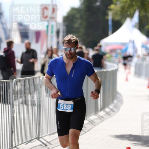 16.08.2026 - KN Förde Triathlon 2026 Antke Förster http://msf.ph/oto/10000313 16.08.2026 14:09:04 Laufen  meine-sportfotos.de