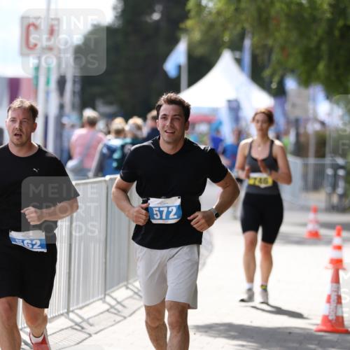16.08.2026 - KN Förde Triathlon 2026 Antke Förster http://msf.ph/oto/10000325 16.08.2026 14:09:44 Laufen  meine-sportfotos.de